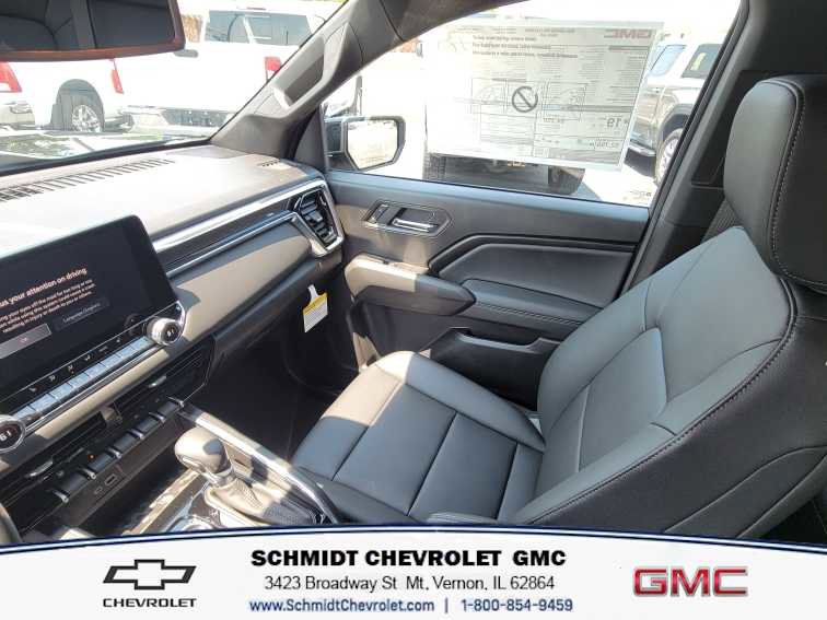 New 2025 GMC Canyon Elevation w/ Convenience Package image 16