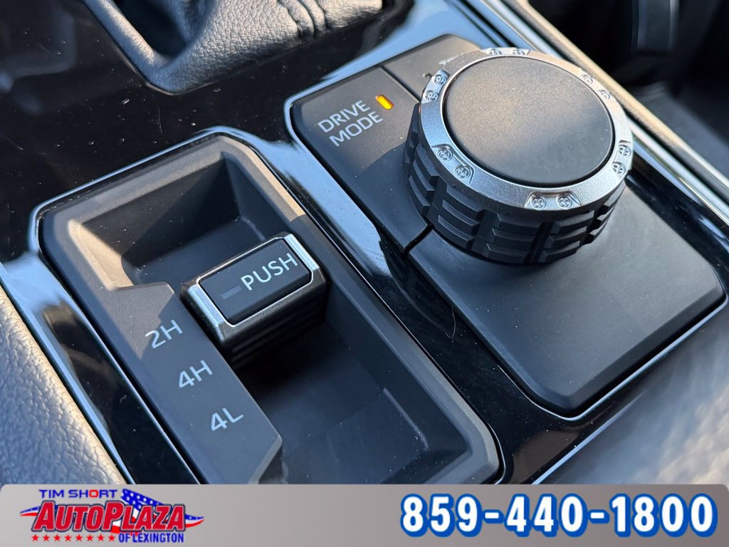 Used 2026 Toyota Tundra Limited AWD/4WD image 21