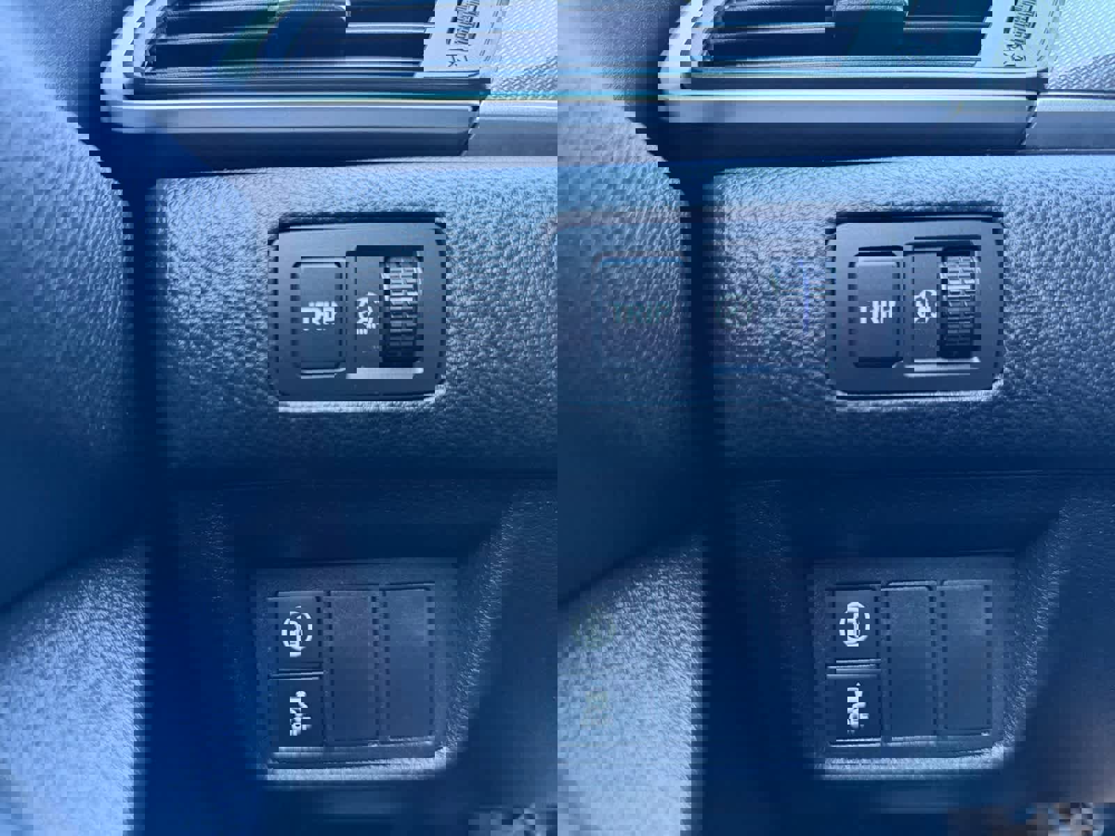 Used 2022 Honda Accord Sport image 24