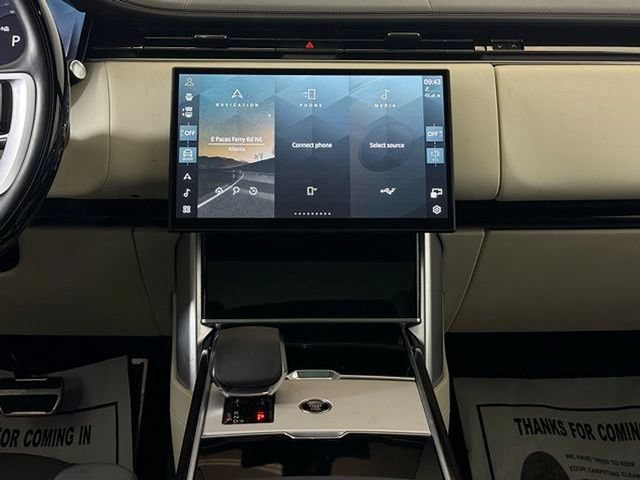Used 2024 Land Rover Range Rover Autobiography AWD/4WD image 28