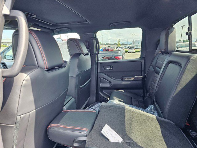 New 2025 Nissan Frontier PRO-4X w/ Pro Premium Package image 21