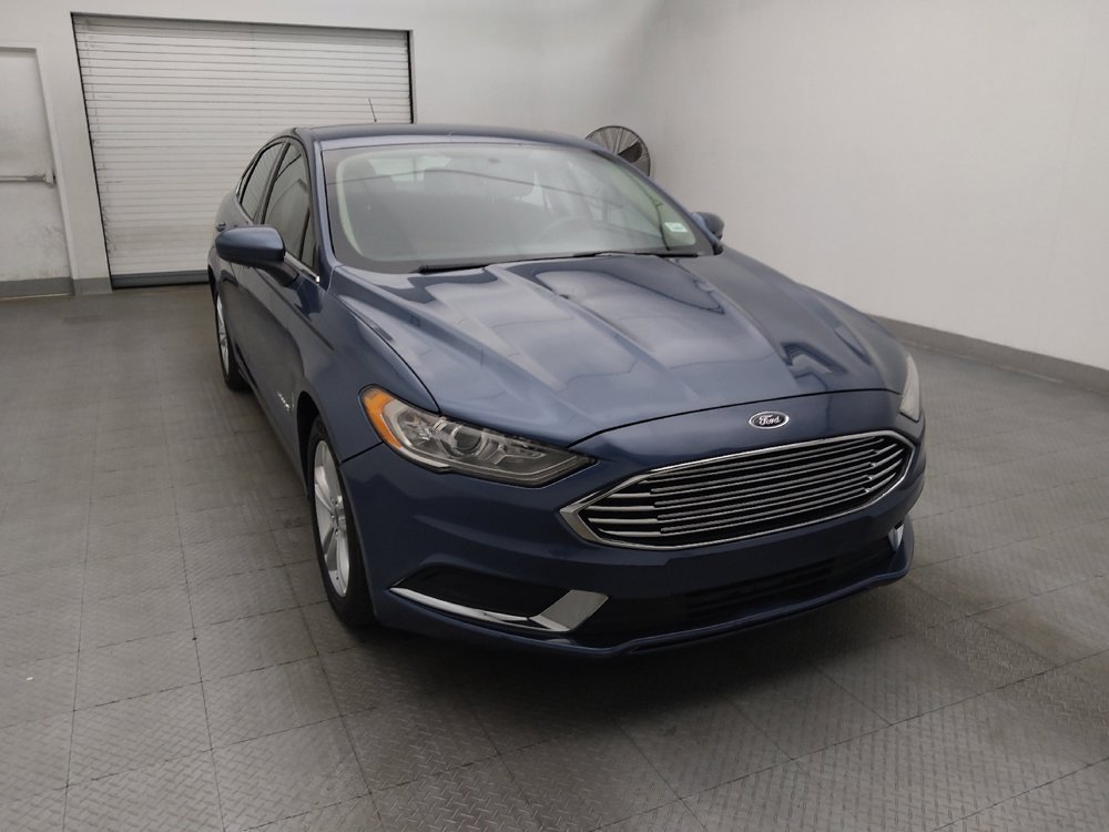 Used 2018 Ford Fusion SE FWD image 14