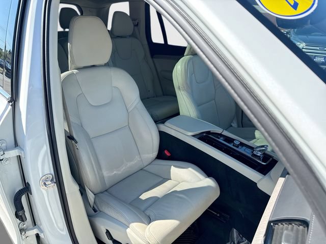 Certified 2024 Volvo XC90 T8 Ultimate w/ Protection Package AWD/4WD image 30