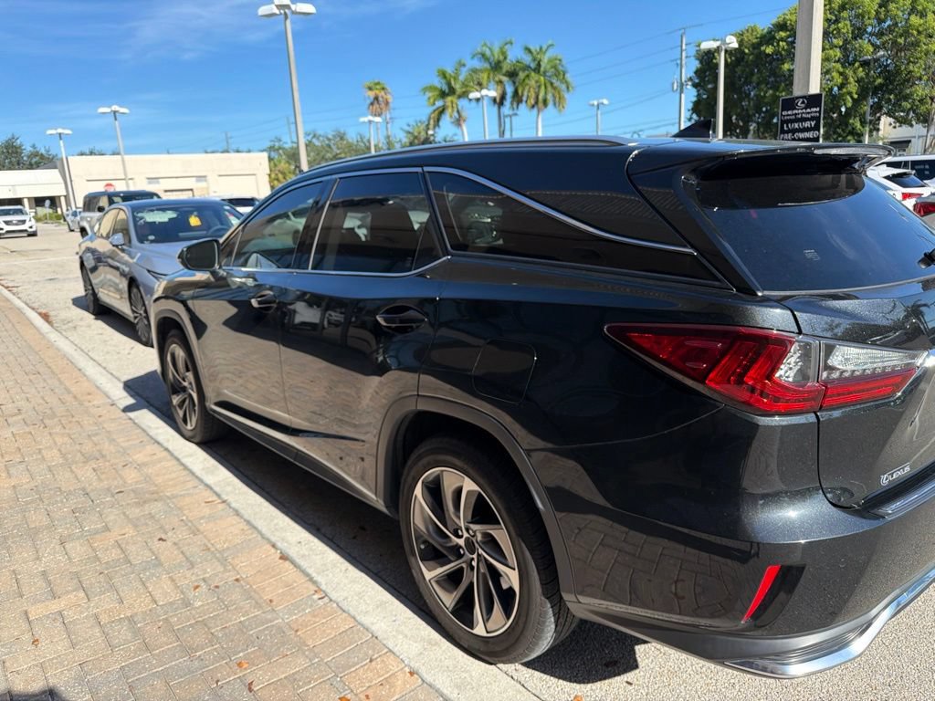 Used 2019 Lexus RX 350L Luxury w/ Cold Area Package (CT) FWD image 7