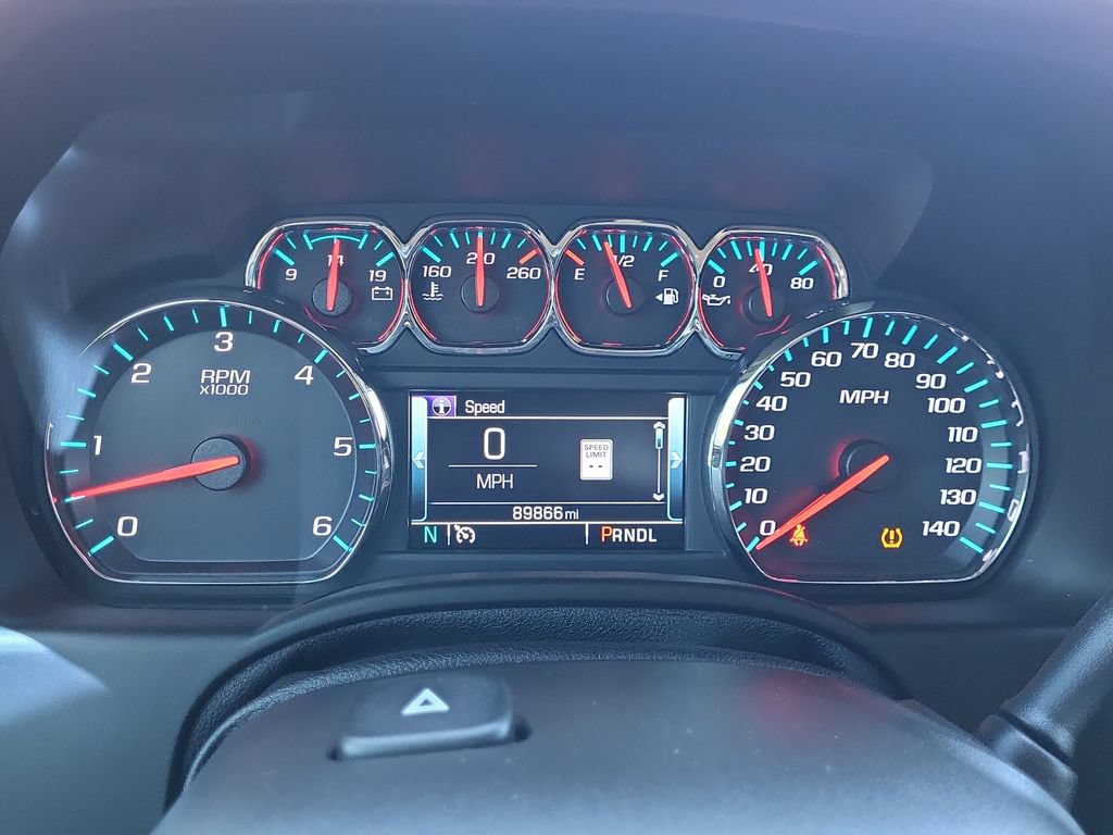 Used 2018 Chevrolet Tahoe Premier AWD/4WD image 24