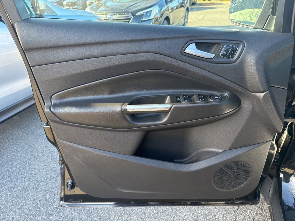 Used 2014 Ford Escape Titanium image 23