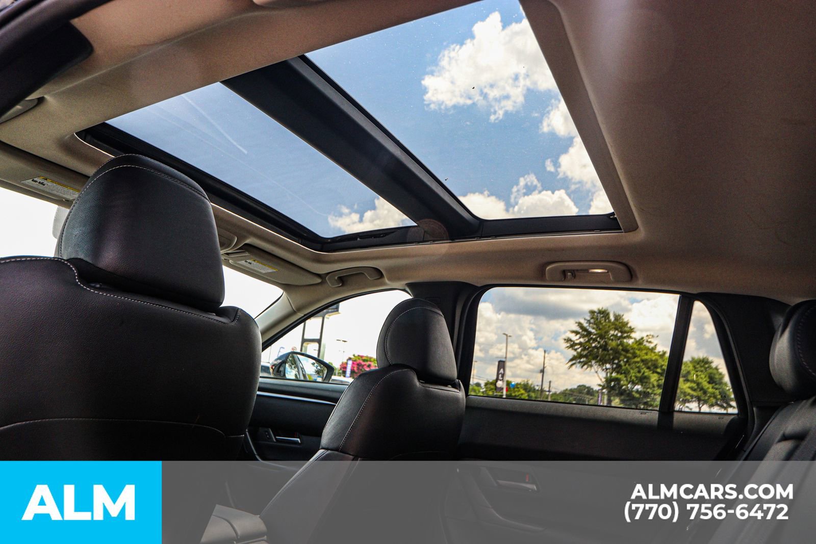 Used 2024 MAZDA CX-50 AWD 2.5 S w/ Premium Package image 28