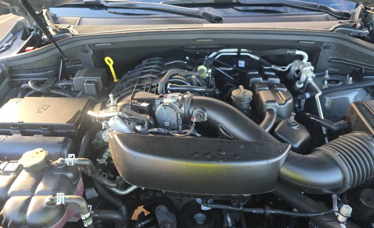 Used 2024 Dodge Durango GT AWD/4WD image 5