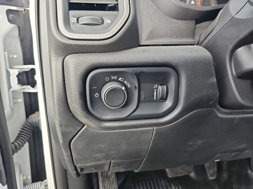 New 2024 RAM 4500 Tradesman image 15