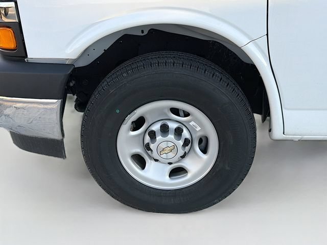 New 2025 Chevrolet Express 3500 w/ Power Convenience Package RWD image 21