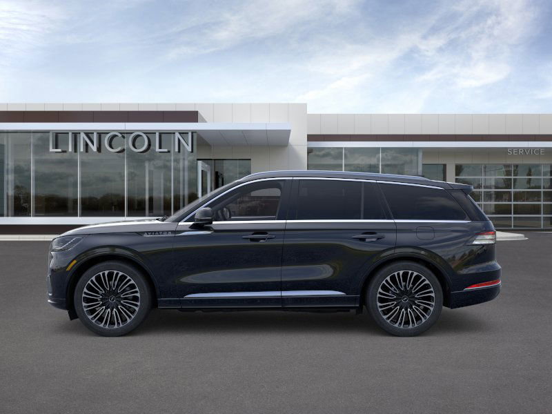 New 2025 Lincoln Aviator Black Label image 3