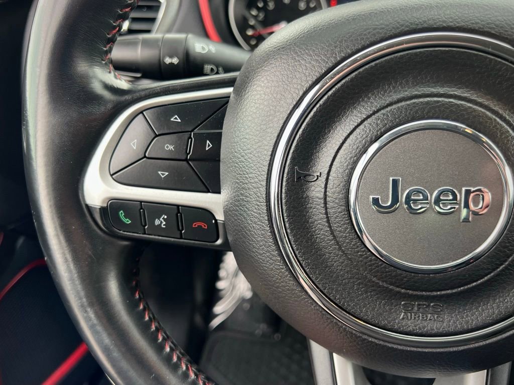 Used 2018 Jeep Compass Trailhawk AWD/4WD image 43