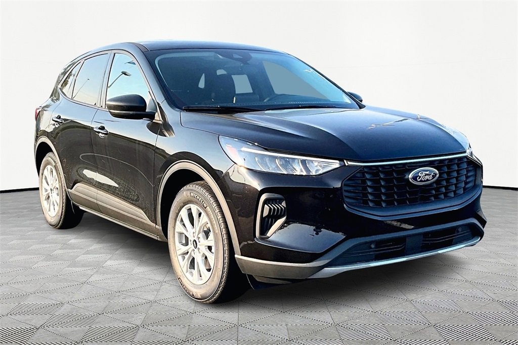 New 2025 Ford Escape Active