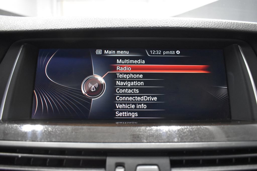 Used 2015 BMW 535i xDrive Sedan AWD/4WD image 21