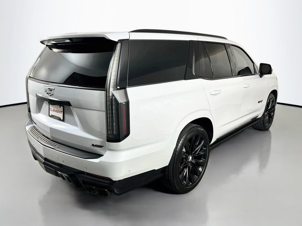 Used 2026 Cadillac Escalade V w/ LPO, ONYX Package AWD/4WD image 7