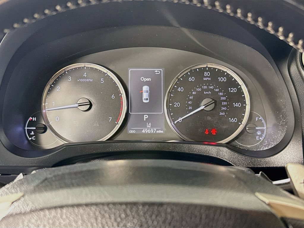 Used 2017 Lexus IS 300 AWD image 14