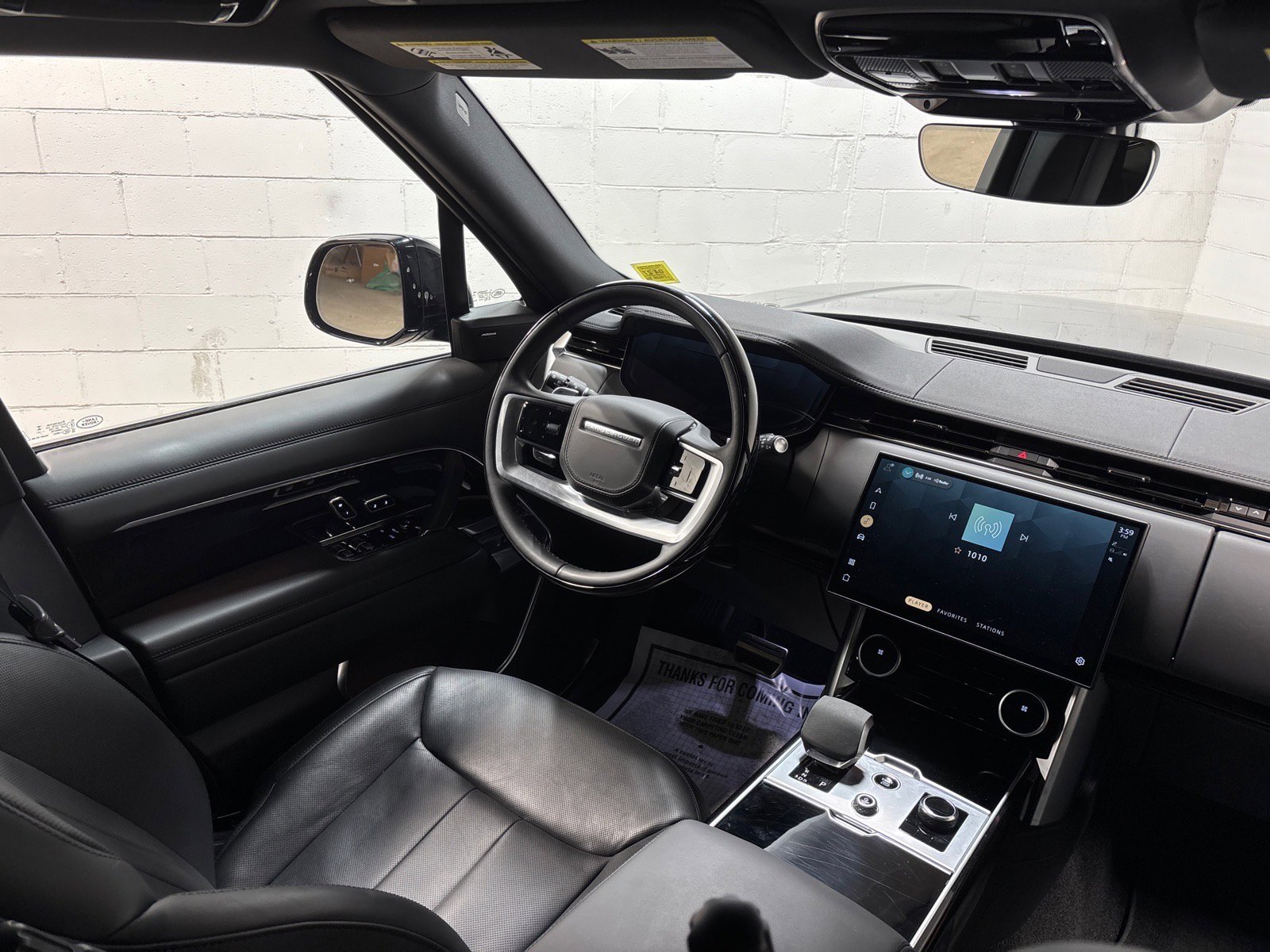 Used 2023 Land Rover Range Rover SE AWD/4WD image 36