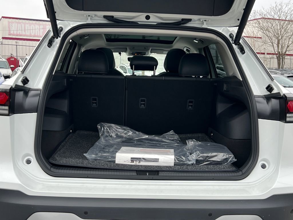 New 2026 Volkswagen Tiguan SE image 15