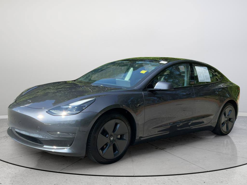 Used 2023 Tesla Model 3 Standard Range RWD image 4