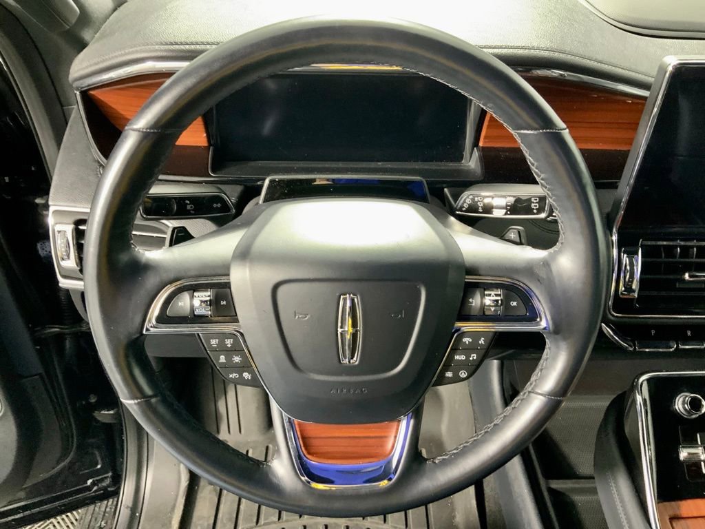 Used 2024 Lincoln Navigator Reserve image 24