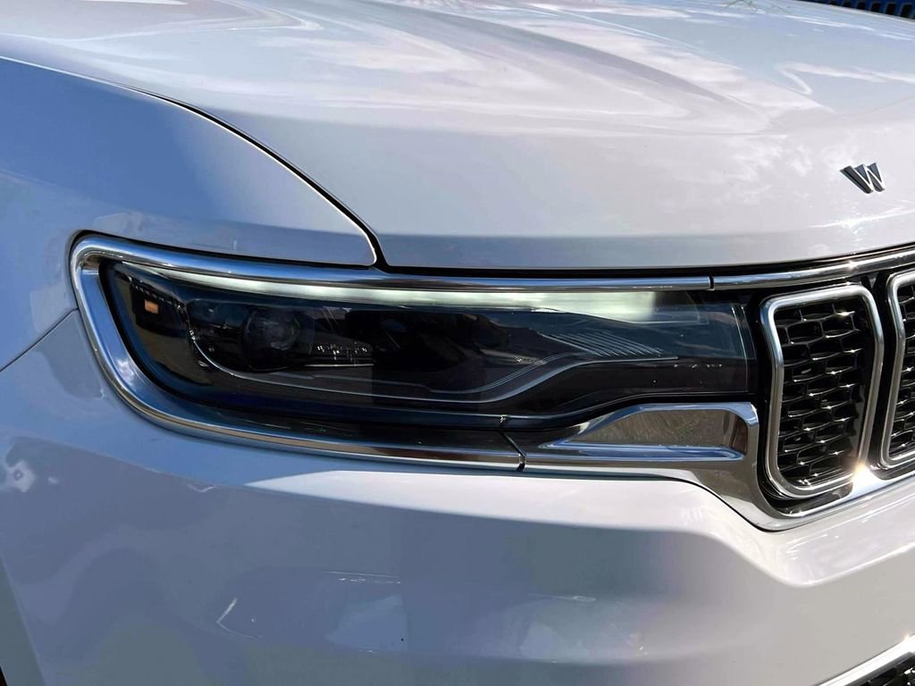 Certified 2024 Jeep Wagoneer Series II image 8