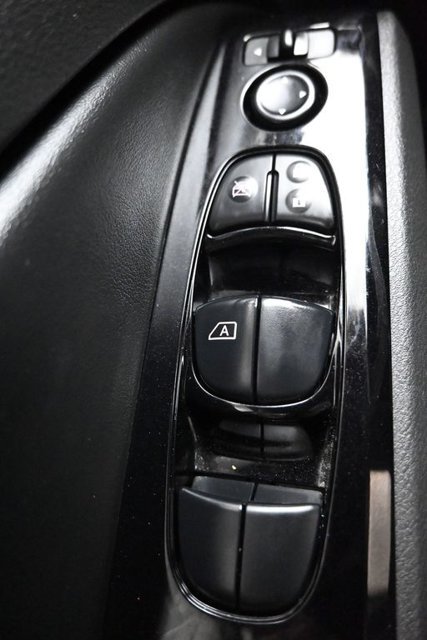 Used 2024 Nissan Altima 2.5 SR FWD image 26