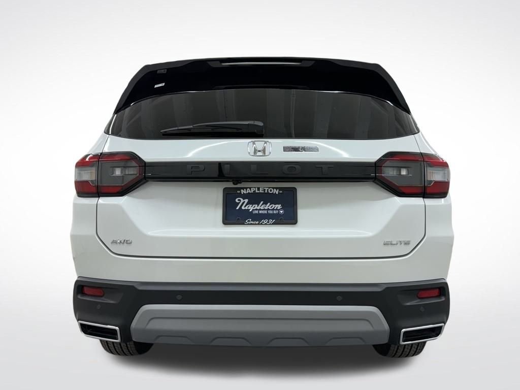 Used 2025 Honda Pilot Elite image 26