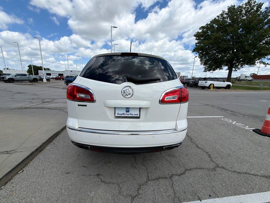 Used 2014 Buick Enclave Leather FWD image 4