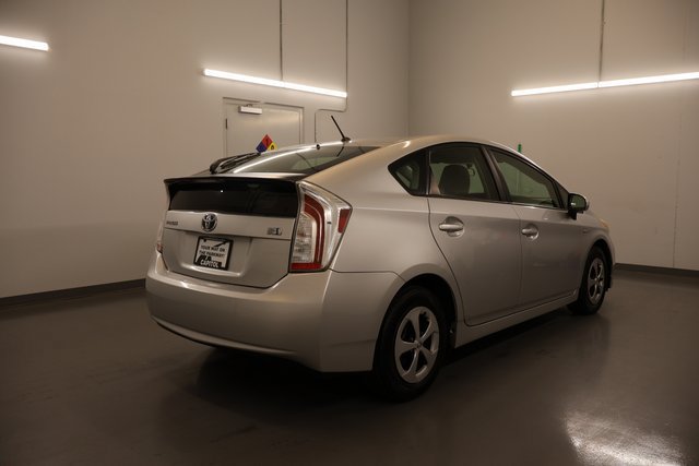 Used 2013 Toyota Prius Two FWD image 2