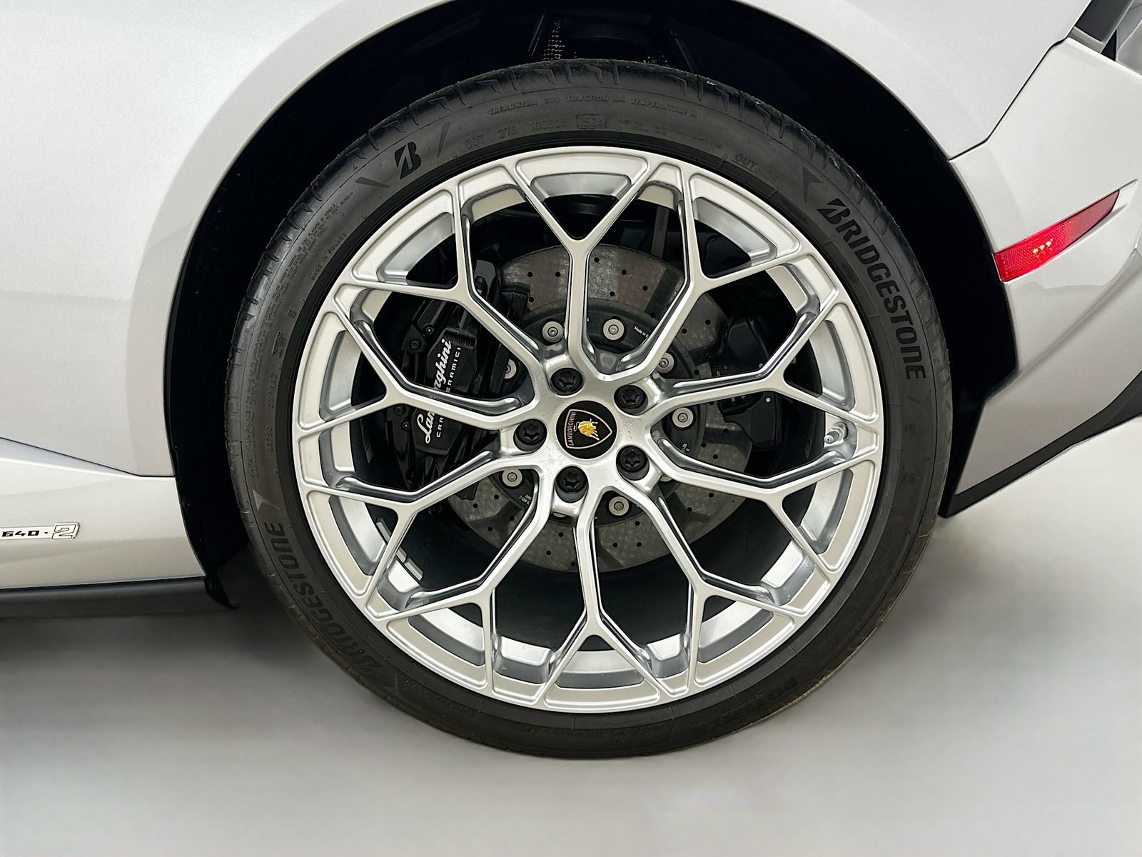 Used 2024 Lamborghini Huracan Tecnica RWD image 43