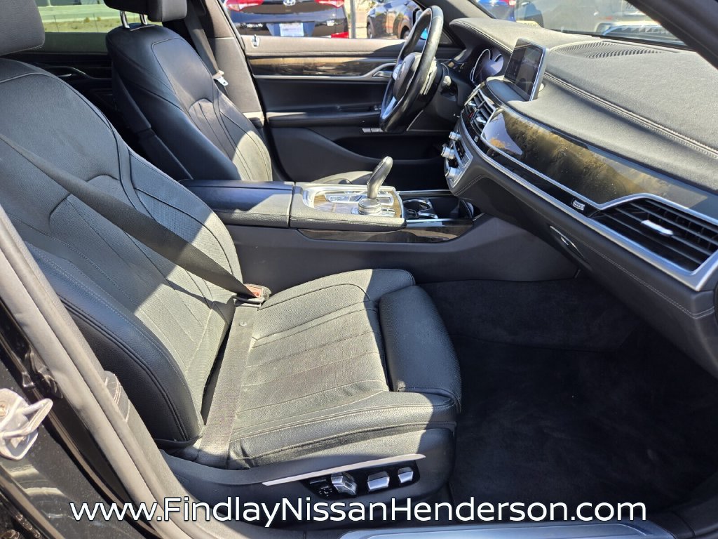 Used 2016 BMW 740i RWD image 20
