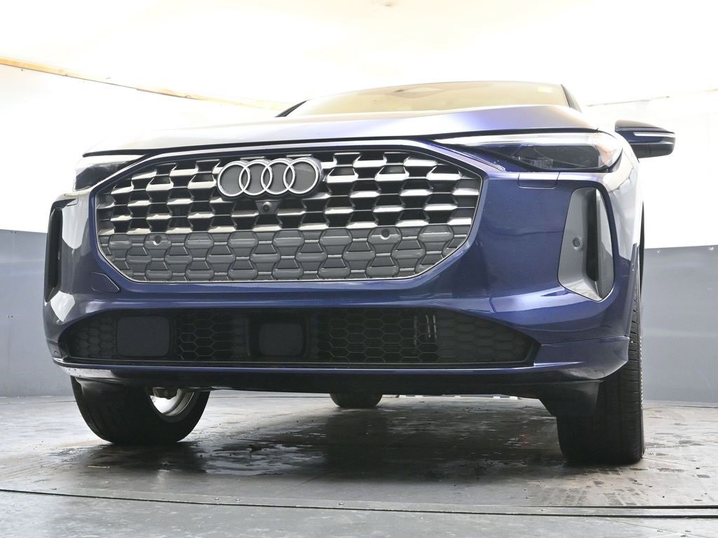 Used 2025 Audi Q5 Premium Plus w/ Premium Plus image 30