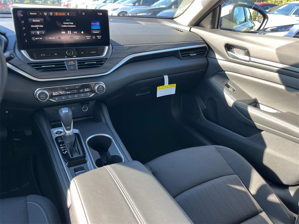 New 2025 Nissan Altima 2.5 SV w/ SV Premium Package image 14