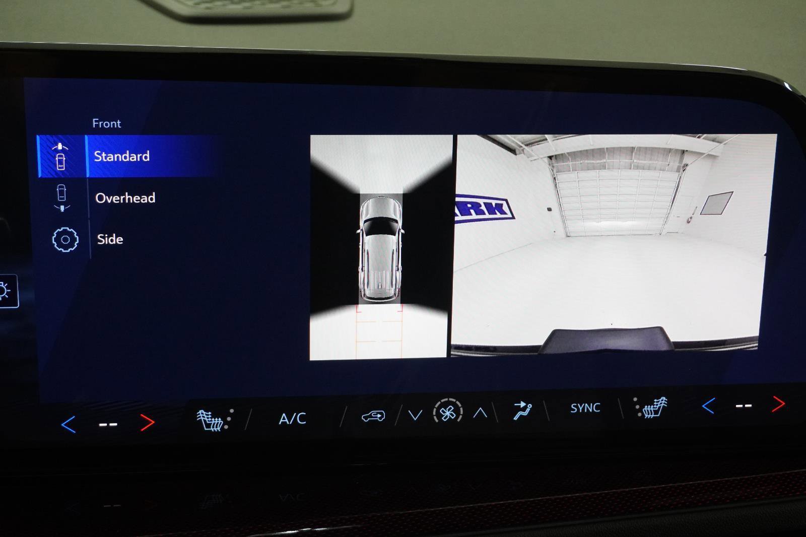 New 2026 Chevrolet Traverse Z71 w/ Enhanced Driving Package image 33