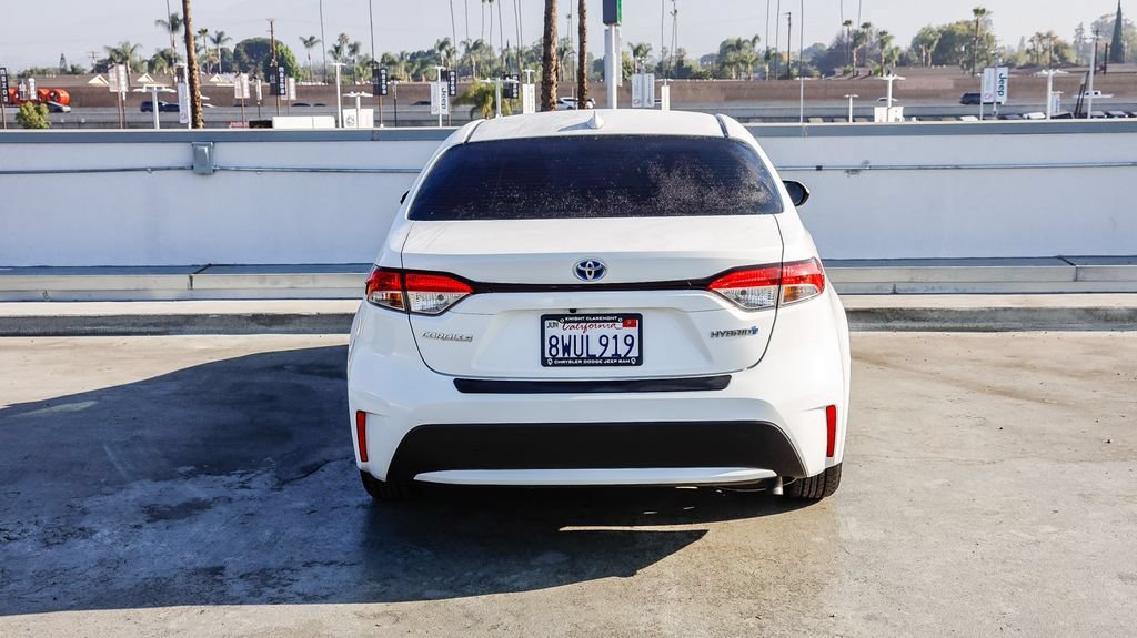 Used 2021 Toyota Corolla LE w/ Carpet Mat Package (TMS) FWD image 8