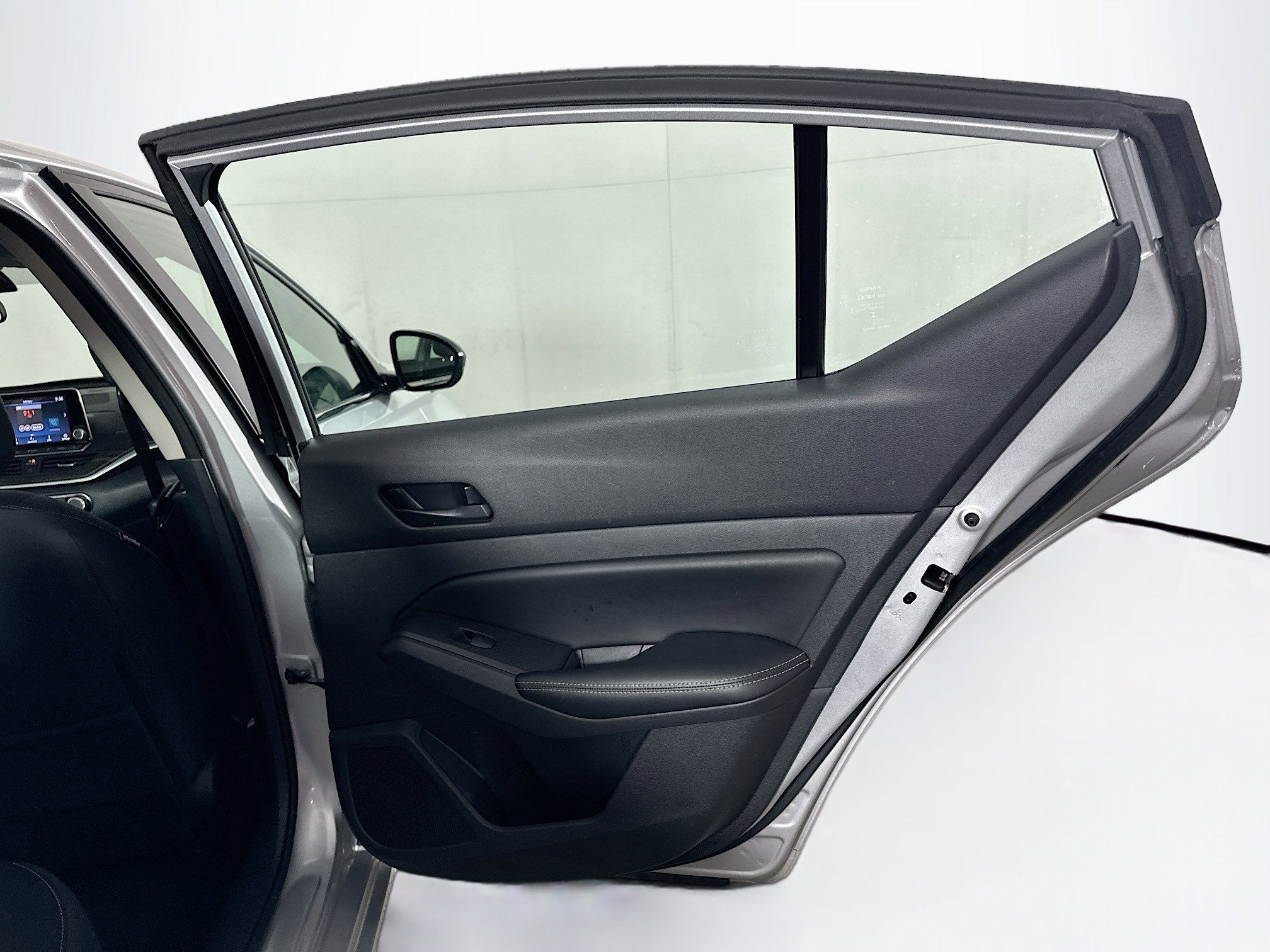 Used 2024 Nissan Altima 2.5 SV image 27