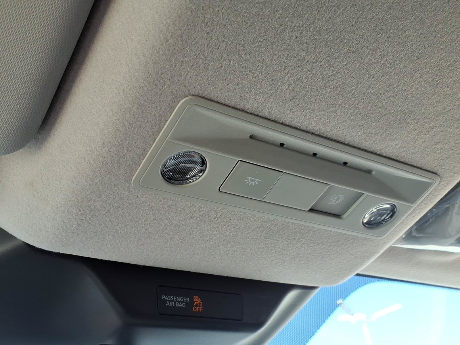 New 2027 Nissan Kicks SV AWD/4WD image 18