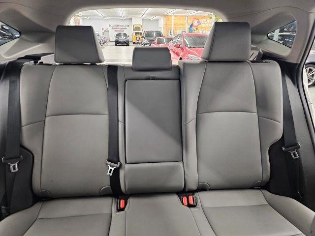Used 2023 Toyota Venza XLE AWD/4WD image 39