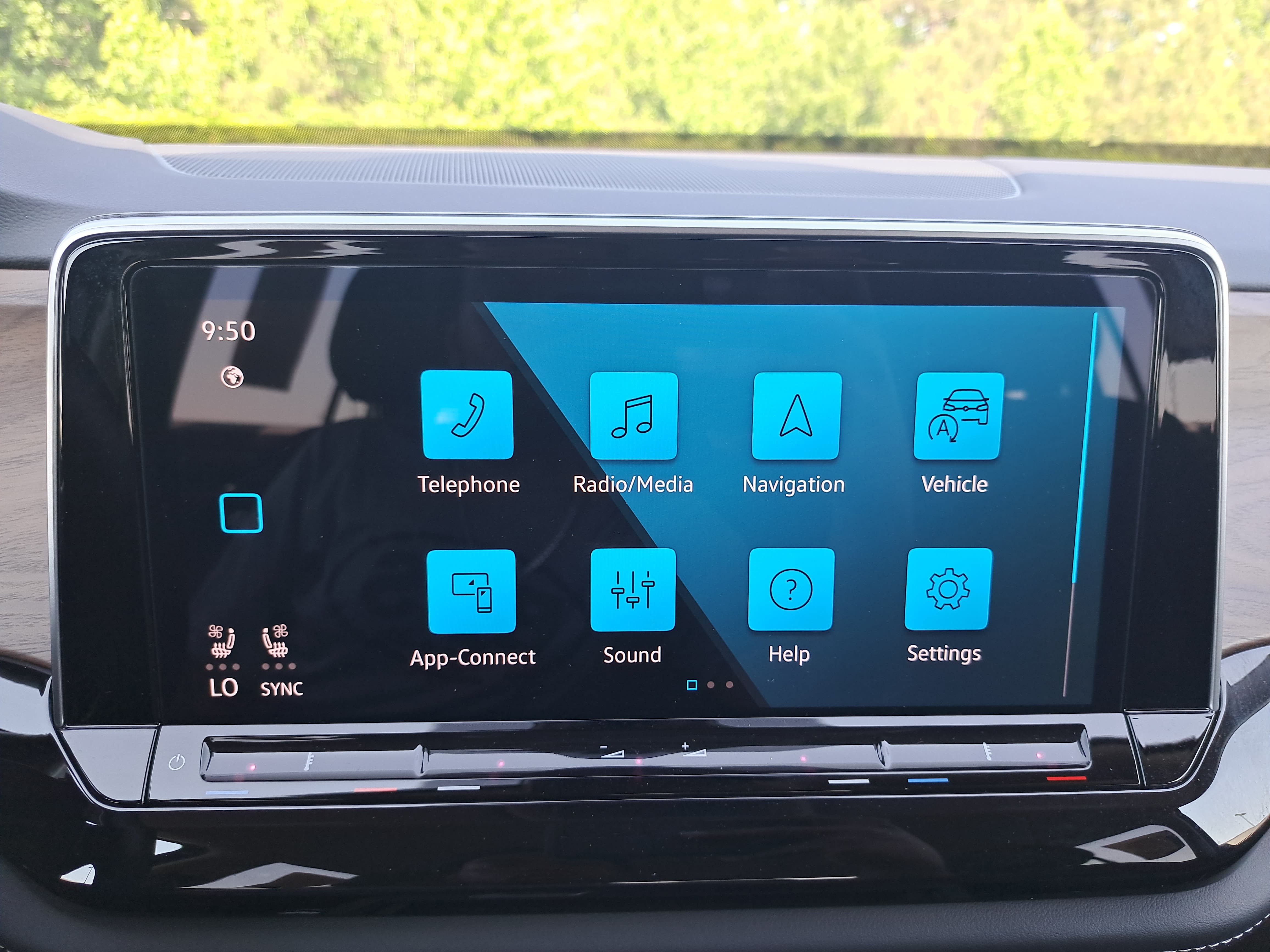 Used 2026 Volkswagen Atlas SE FWD image 22