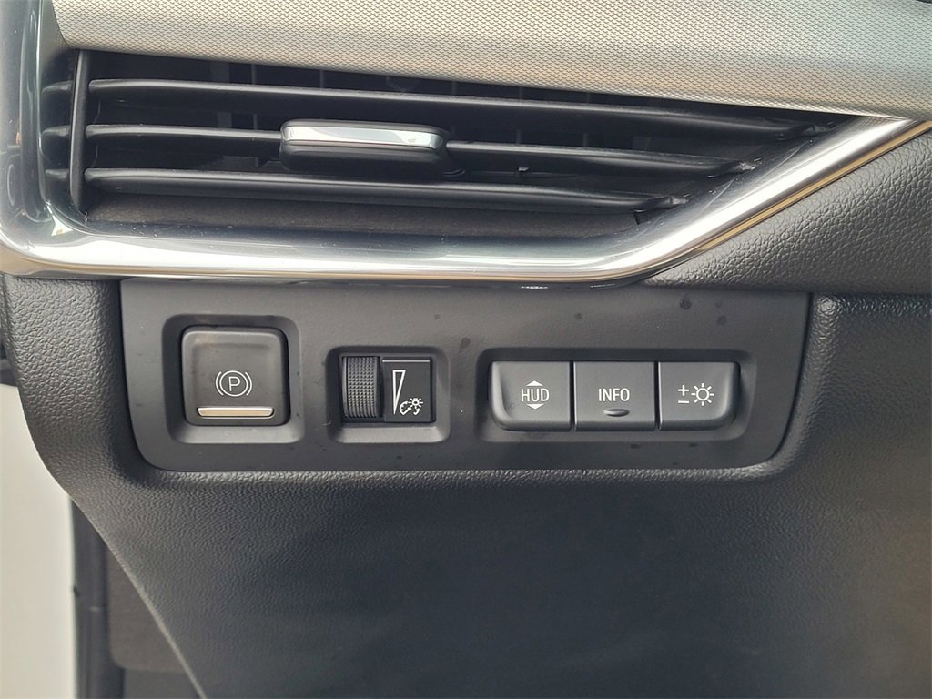 Used 2019 Cadillac XT4 Premium Luxury w/ Technology Package image 26