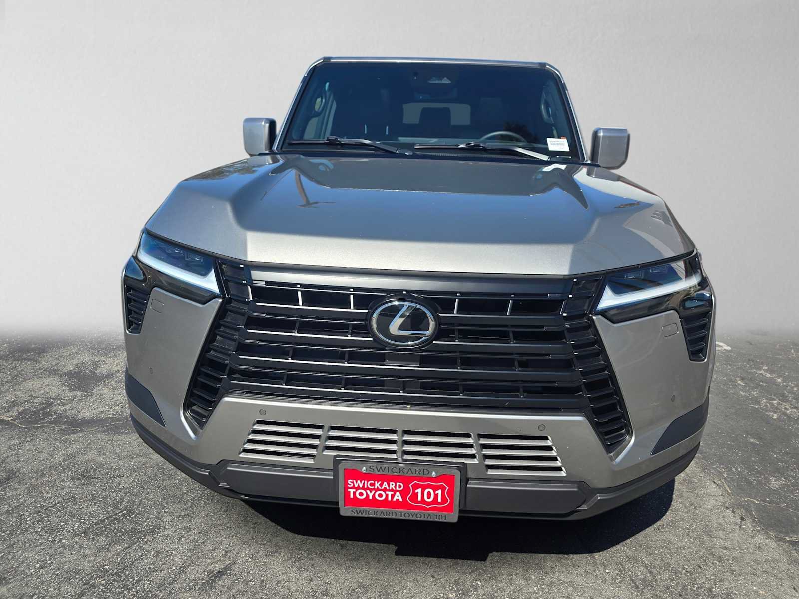 Used 2025 Lexus GX 550 w/ Cold Area Package AWD/4WD image 8
