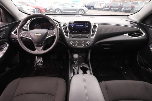 Used 2024 Chevrolet Malibu LT FWD image 20