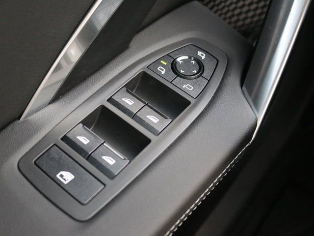 New 2026 BMW X1 xDrive28i w/ Convenience Package AWD/4WD image 17