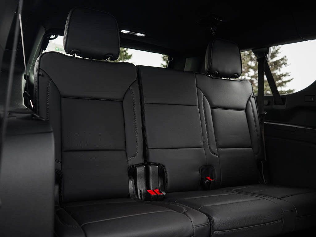 New 2026 GMC Yukon XL Denali w/ Denali Reserve Package AWD/4WD image 13