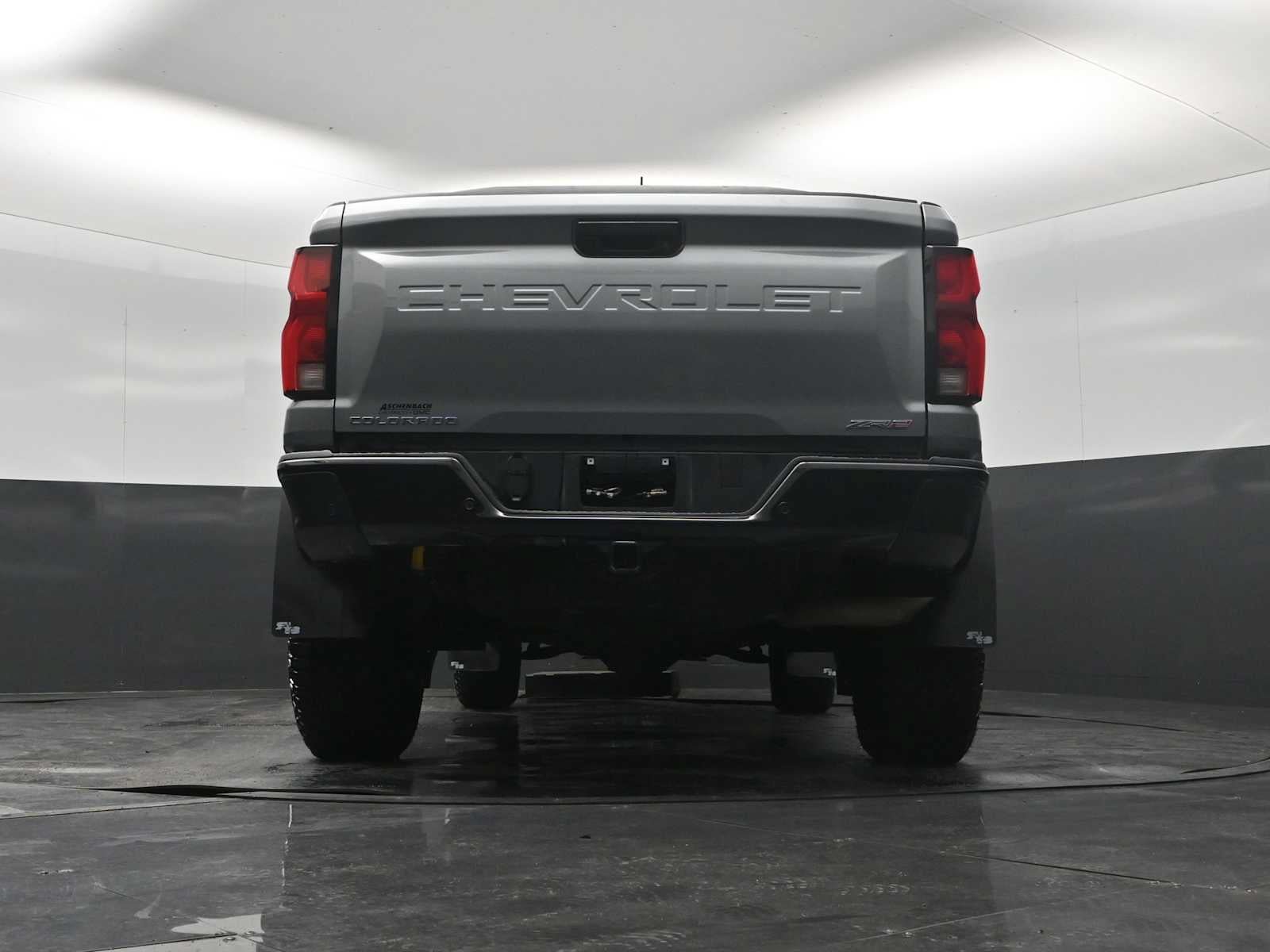 Used 2024 Chevrolet Colorado ZR2 w/ ZR2 Convenience Package III AWD/4WD image 24