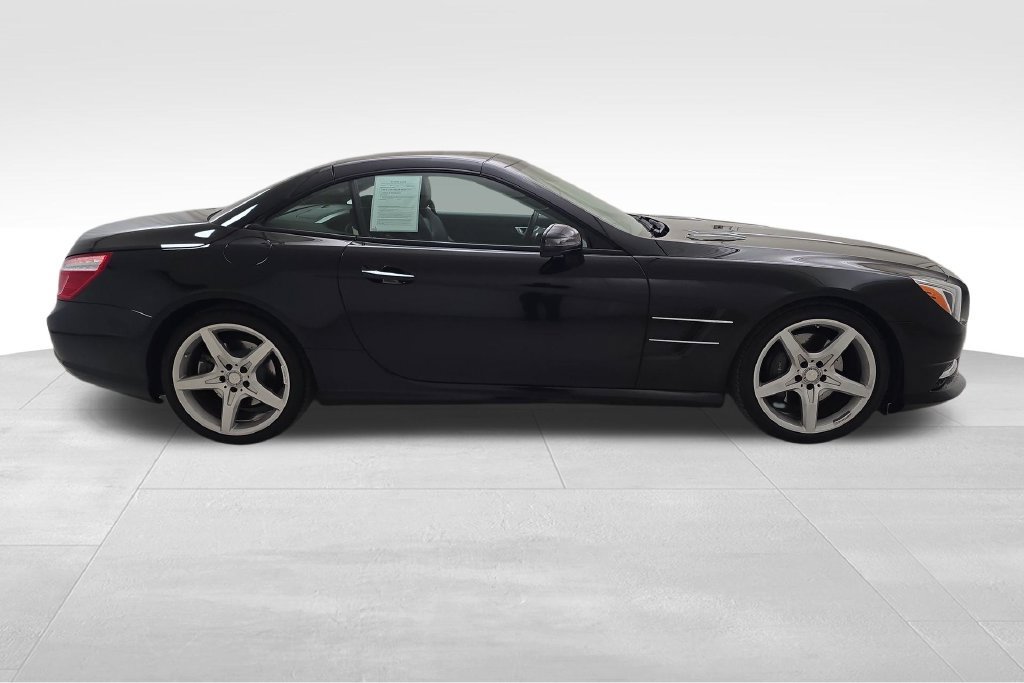Used 2016 Mercedes-Benz SL 550 image 10