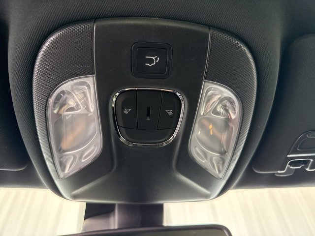New 2026 Jeep Compass Limited image 25