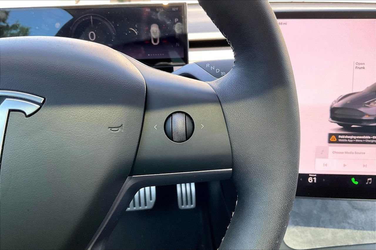 Used 2023 Tesla Model 3 Performance AWD/4WD image 31