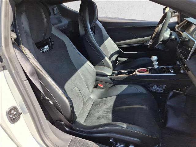 Used 2025 Lotus Emira RWD image 17