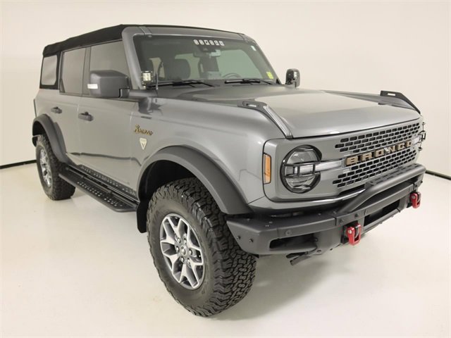 Used 2024 Ford Bronco Badlands image 7